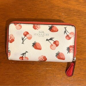 *RARE* Coach Mini Strawberry Zip Around Wallet